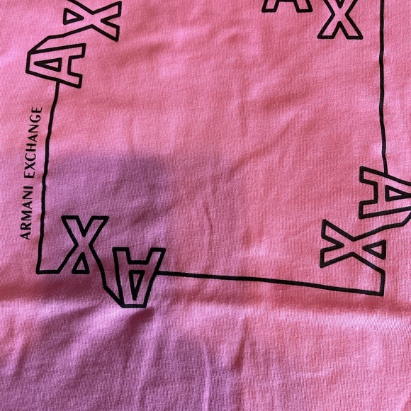 Armani exchange shirt
Pink
Medium
Like brand new - Picture 3 of 3